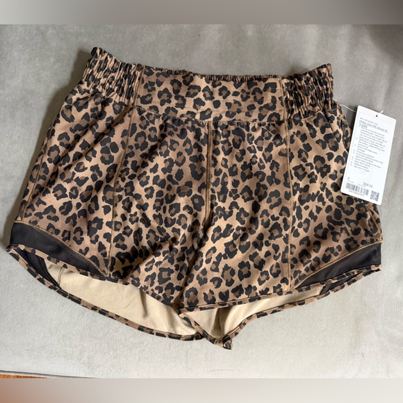 lululemon athletica Pants - lululemon Hotty Hot HR Leopard Print Shorts - 4” - size 8